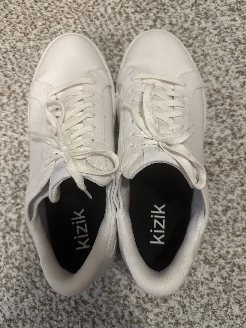 Kizik Irvine Sneakers in Ivory White Size Men's 10.5 Wide/Women's 12 Wide
